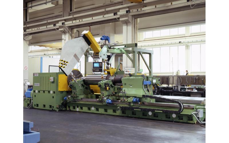 Круглошлифовальный станок с ЧПУ GIORIA R152 CNC Круглошлифовальный станок с ЧПУ